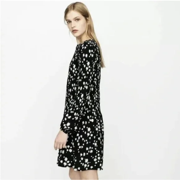 SOLD - Maje Daisy Floral Print Pleated Long Sleeve Crepe Mini
Dress - Picture 13 of 14